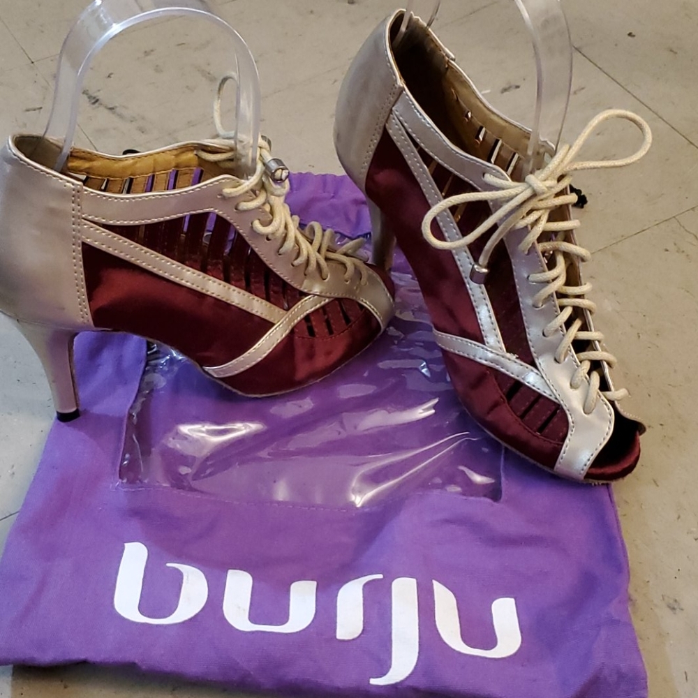 NWOT salsa suede sole dancing shoes (used)